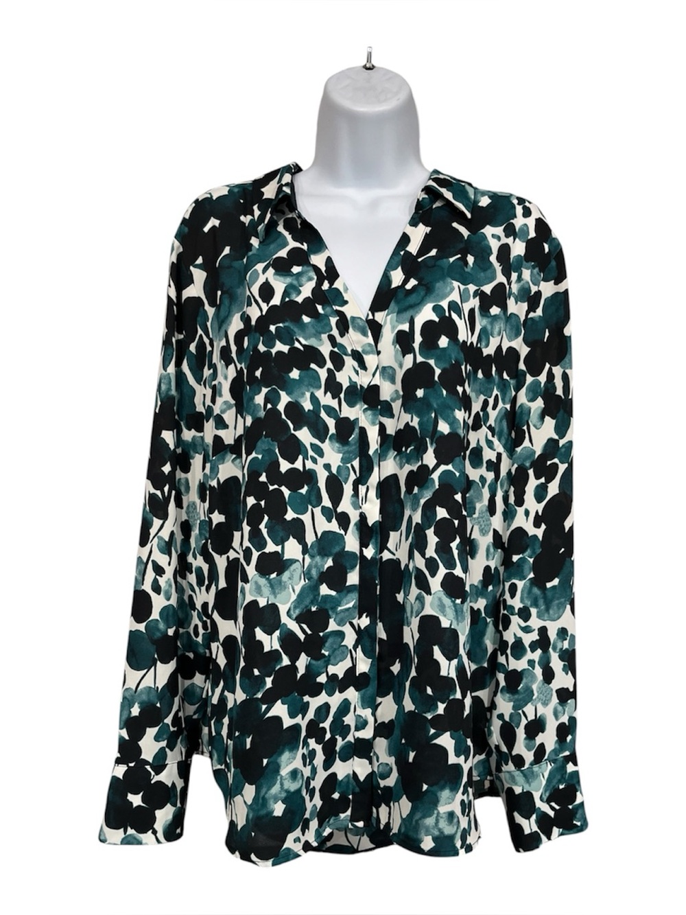 Worthington button front blouse size XL